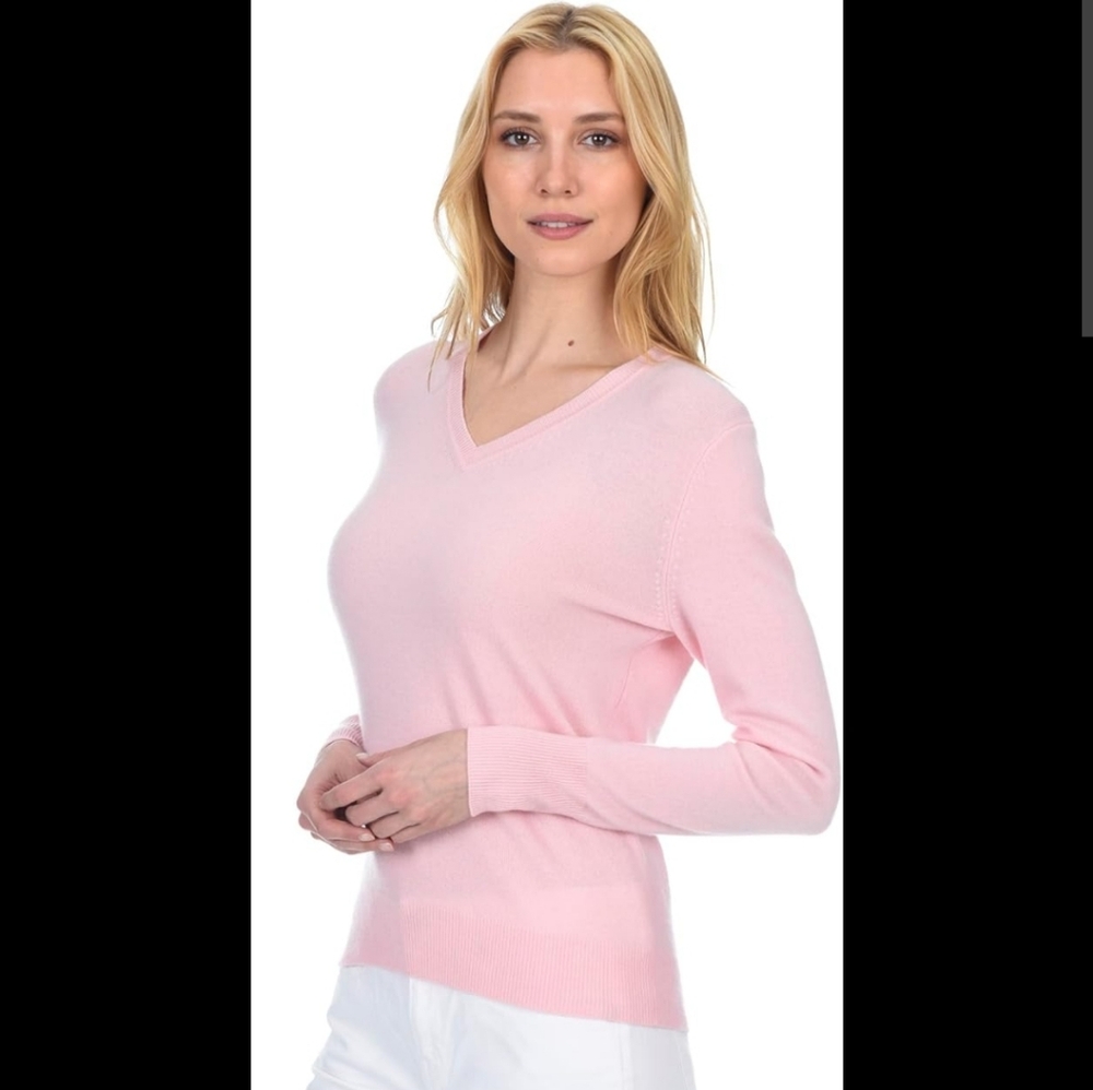 NWT State Fusio Classic V Neck long sleeve winter Sweater Cashmere Wool Blend